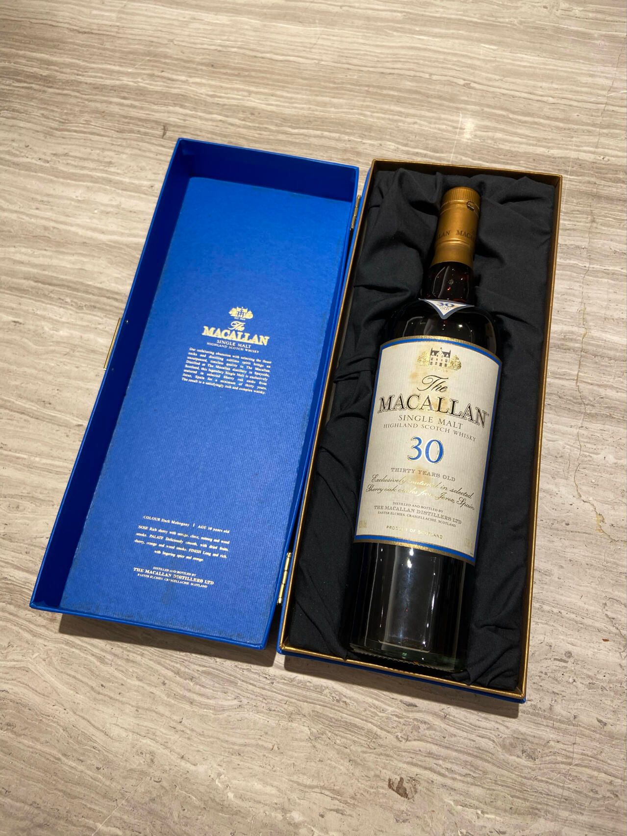 麥卡倫30年Sherry Oak藍盒紅盒Fine Oak與現代木盒版本比較