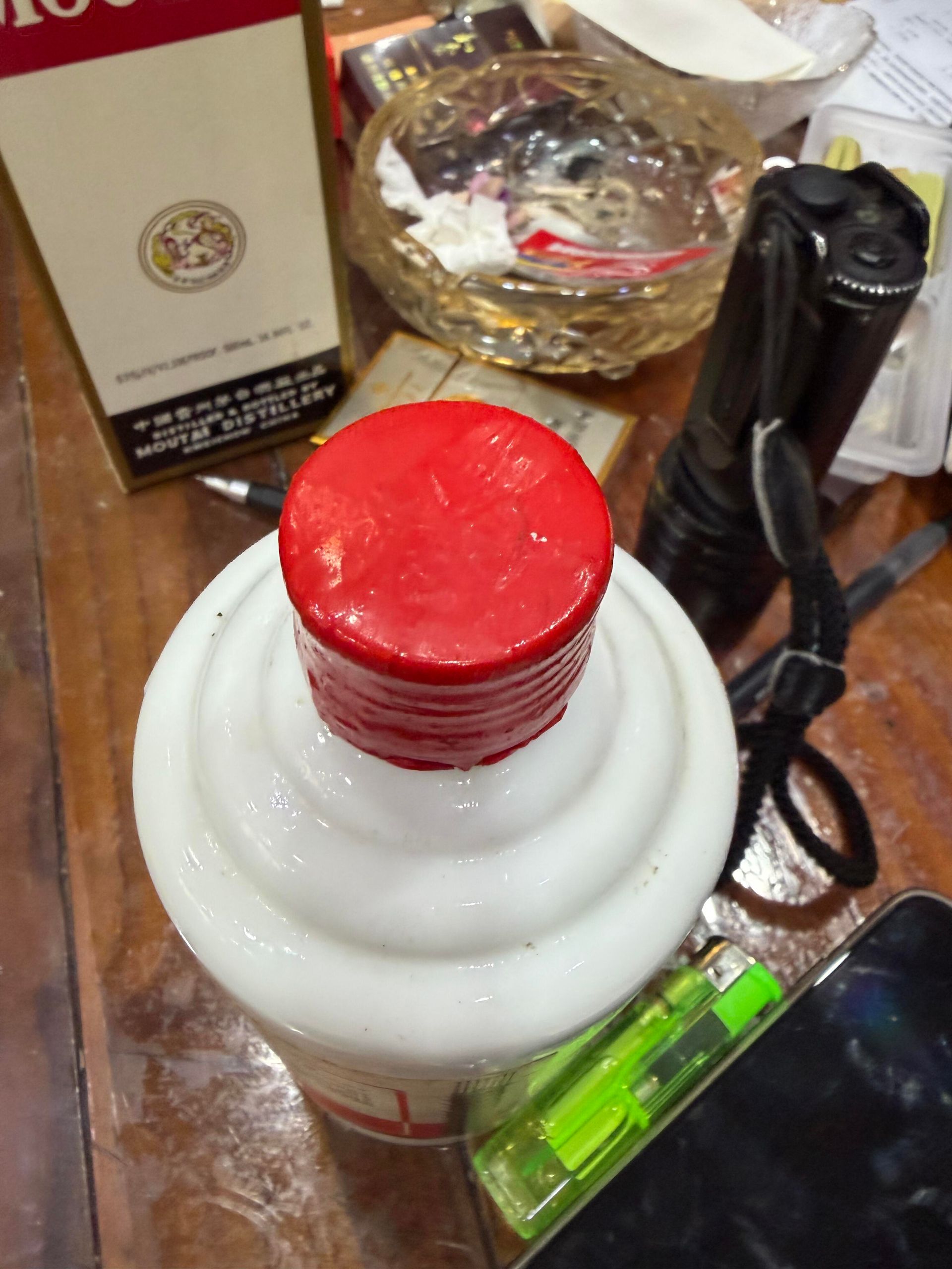 老茅台克重、跑酒、封口與配件完整度估價因素