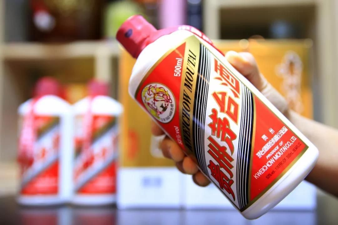 專業老酒鑑定過程