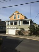 Beach Bliss - AS CLOSE TO DOWNTOWN/CONVENTION CENTER AS YOU CAN GET - Beautiful craftsman coast styling