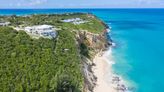 BLEU INFINI... Wow! Gorgeous Oceanfront! 2 Pools, Jacuzzi, Gym, Stairs to Beach!