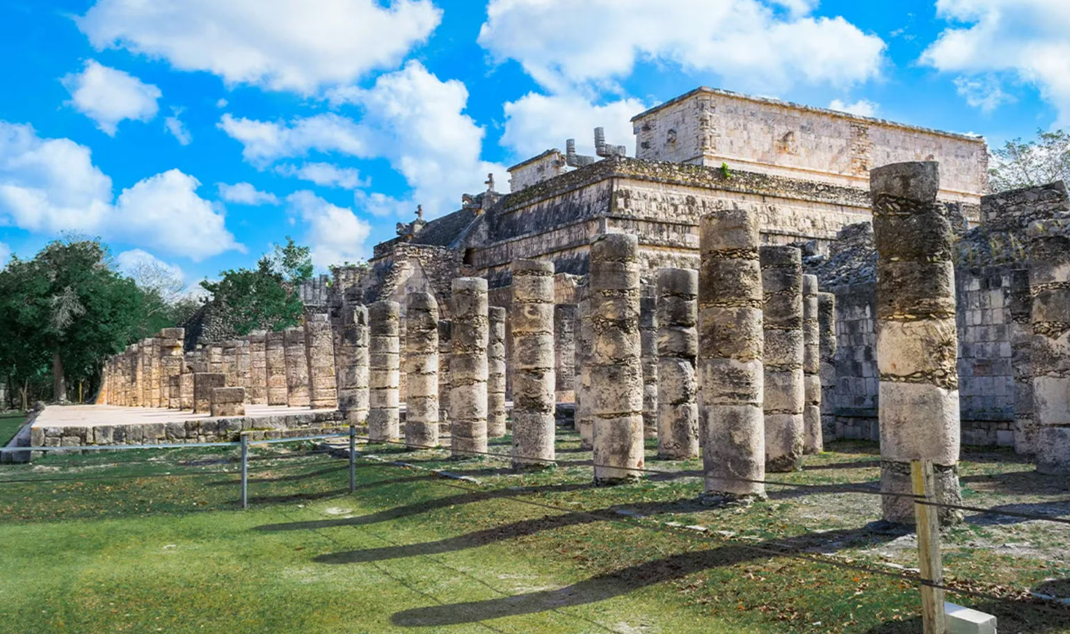 Chichén Itzá: Historia Viva del México Prehispánico Templo maya de Chichén Itzá - Legado prehispánico de la cultura Itzá en México