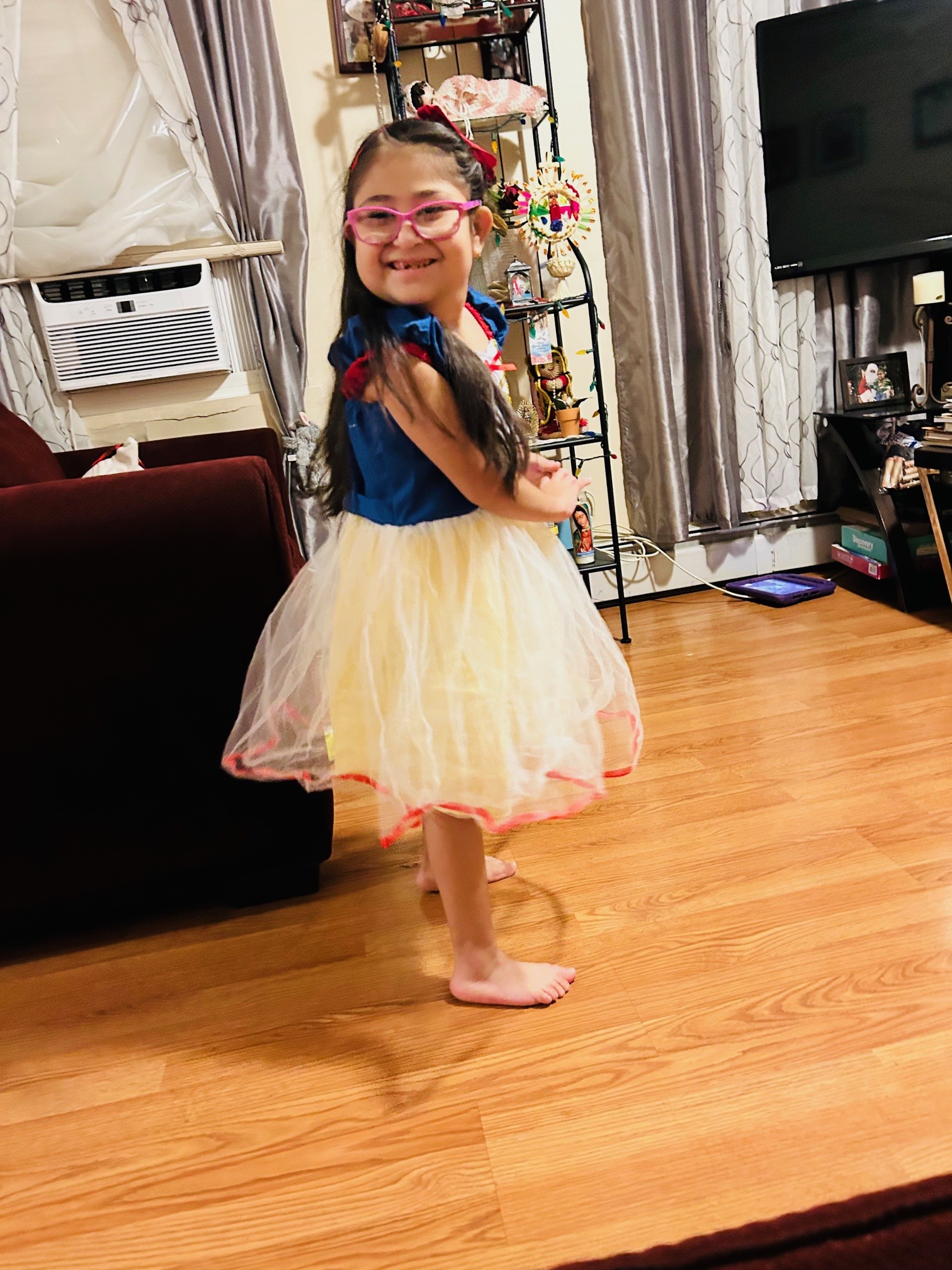 6-year-old Jeanney Lopez Zamudio at home.