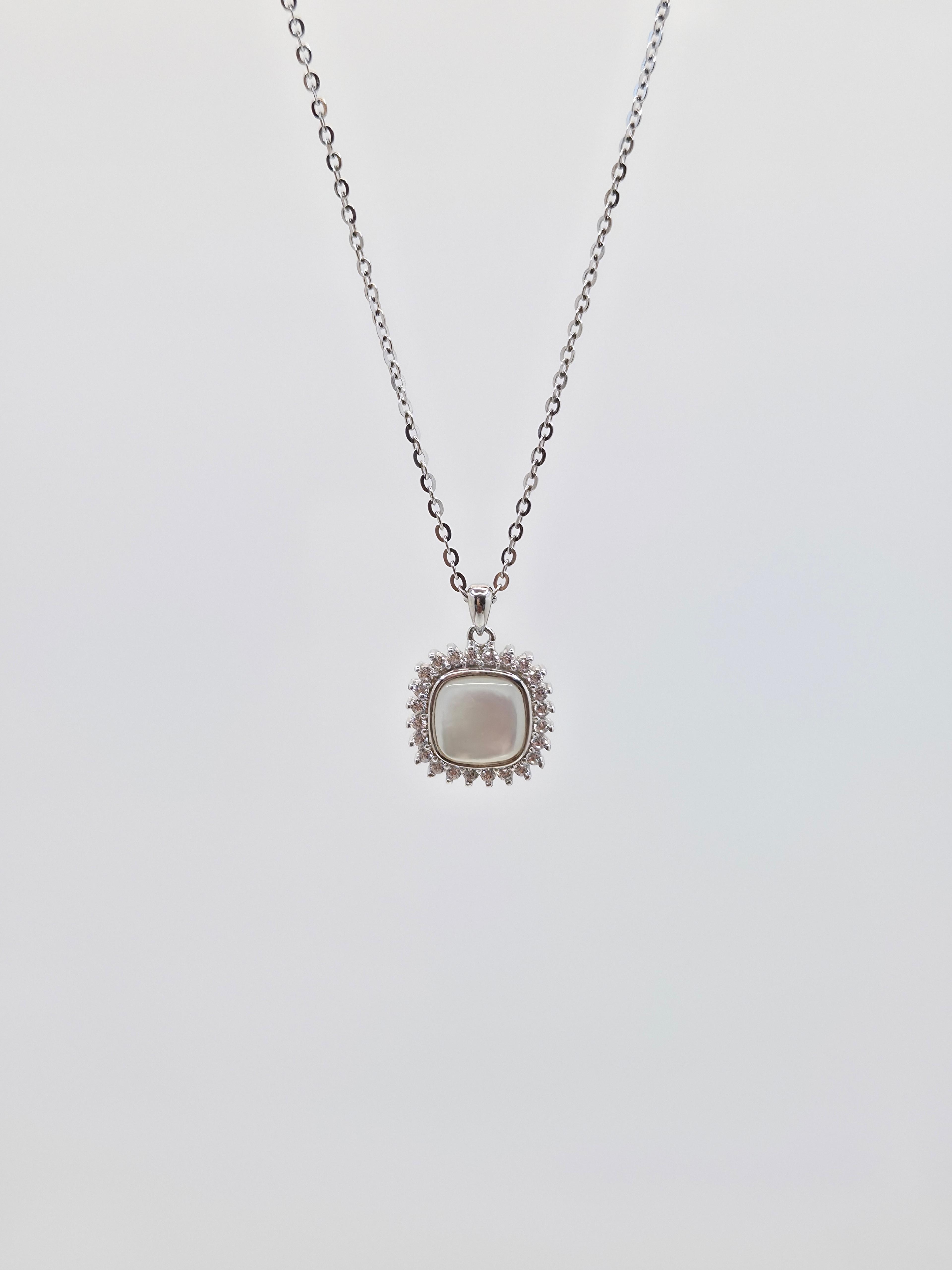 The Lumina Mother of Pearl 925 Silver Chain Locket  White - 3
