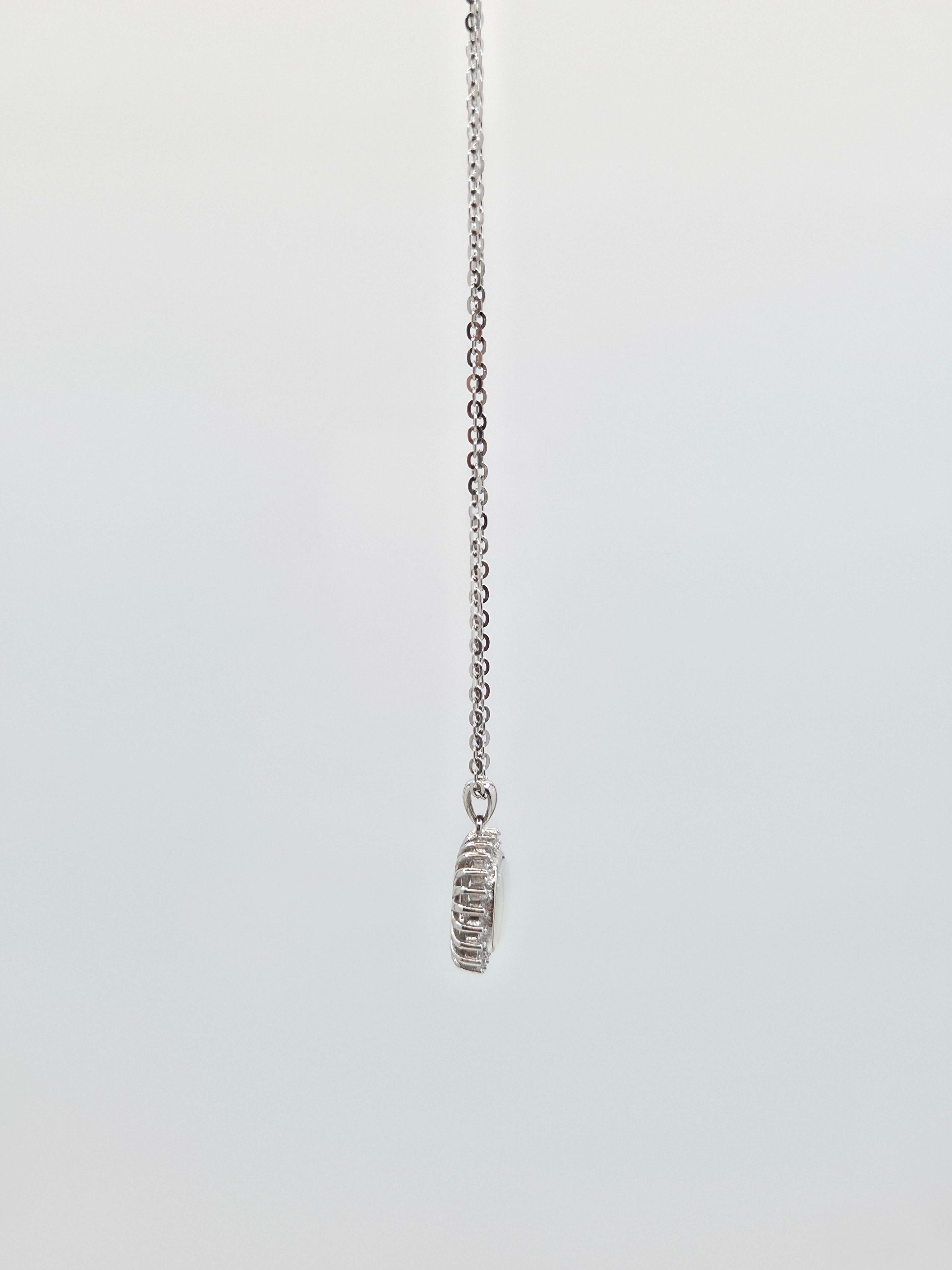The Lumina Mother of Pearl 925 Silver Chain Locket  White - 2
