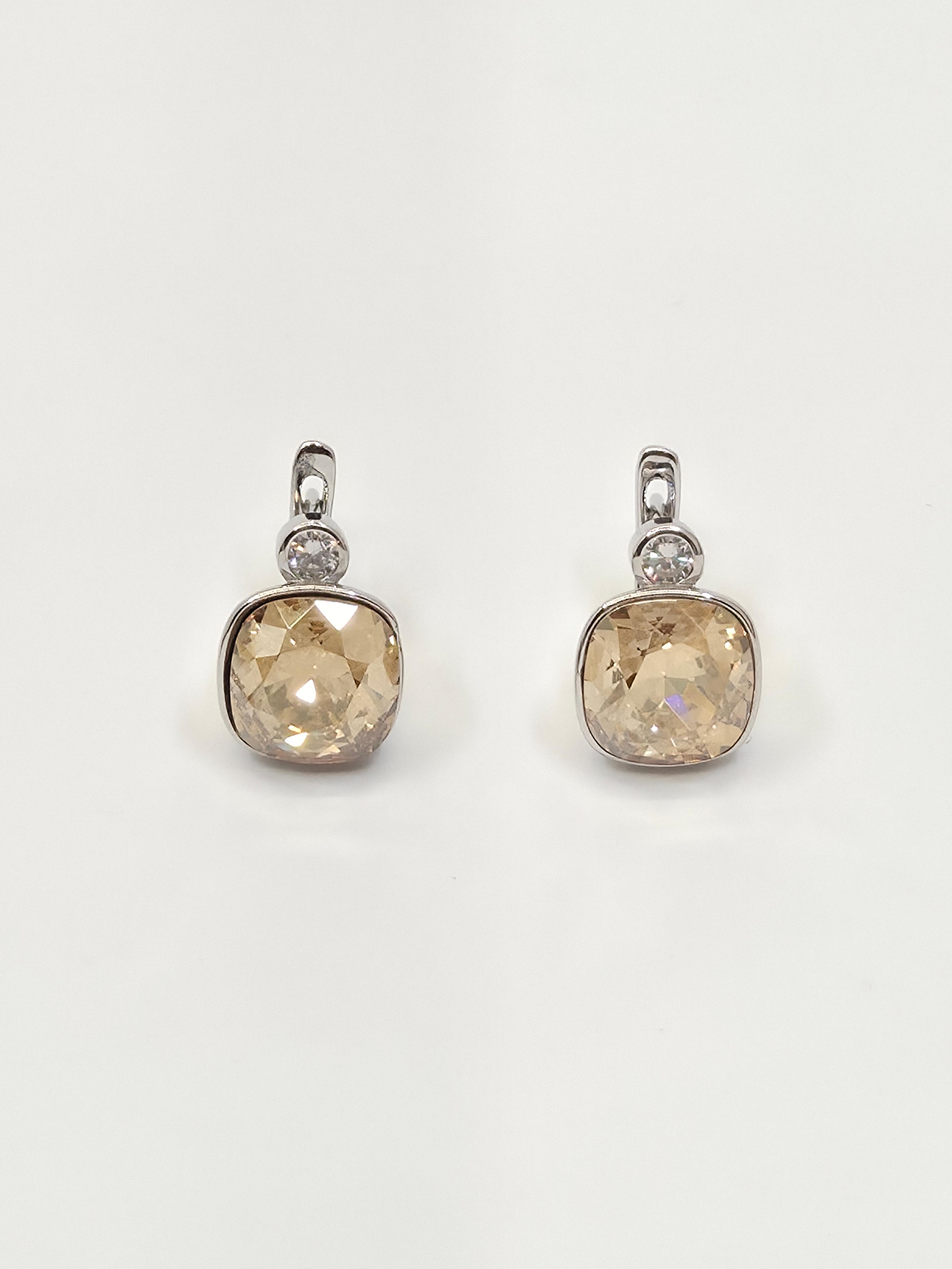 The Solis Yellow Stone 925 Silver Pendant Set  White - 2