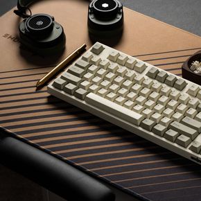 Leopold FC750 Keyboard