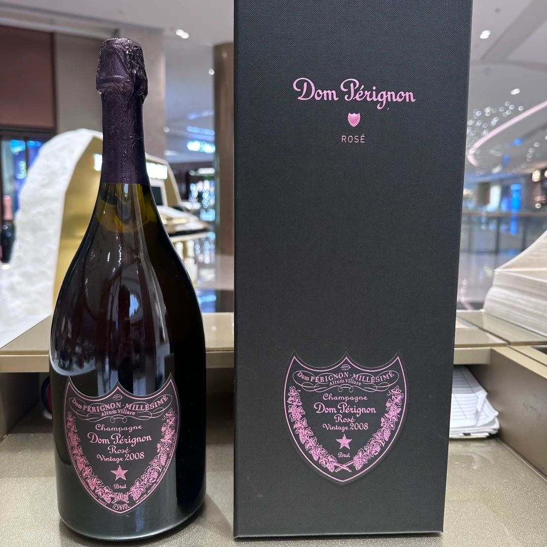 頂級香檳 Magnum 大瓶裝與禮盒展示