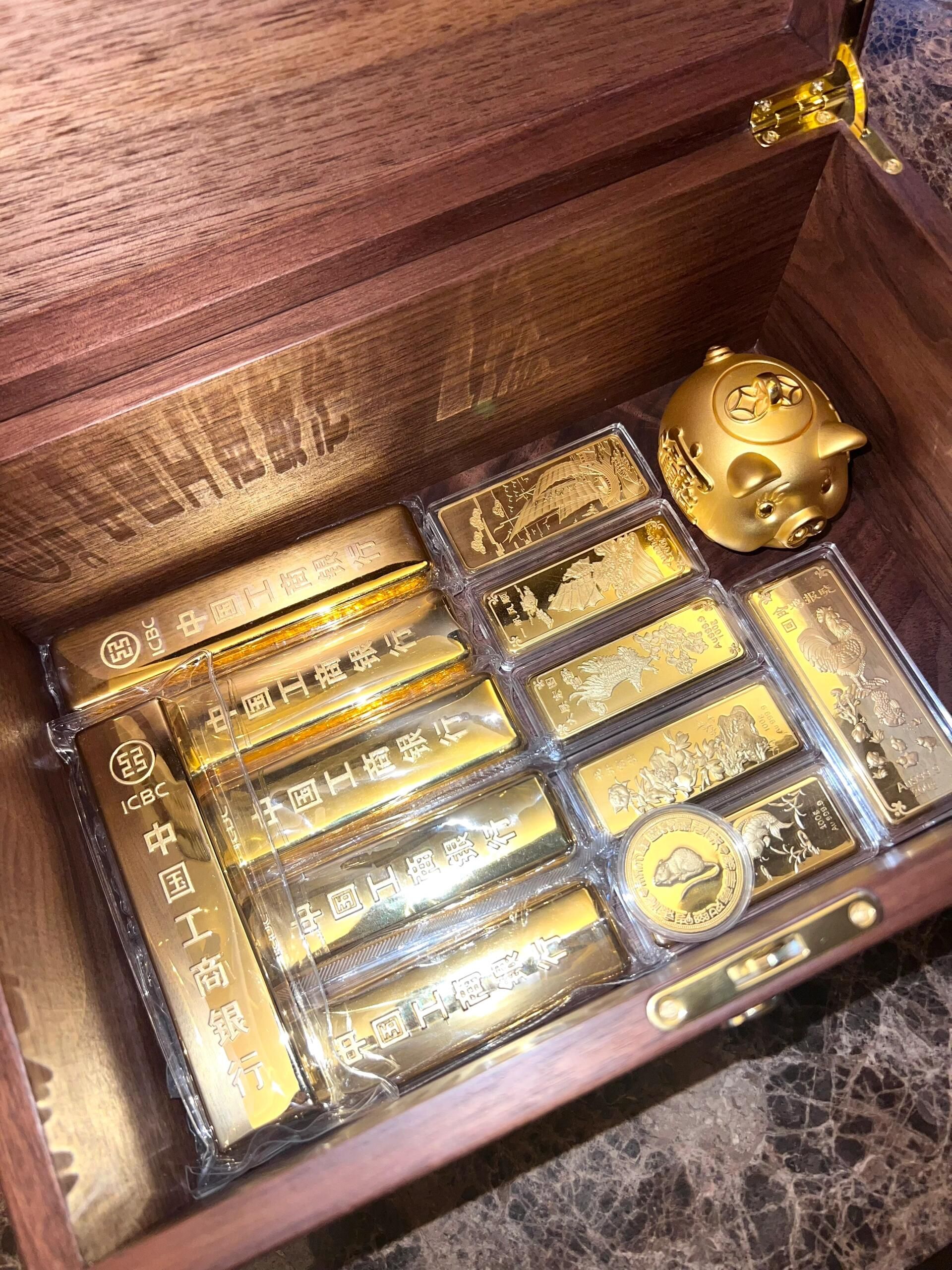 黃金首飾與金條回收價差、工費、金重與品牌影響展示