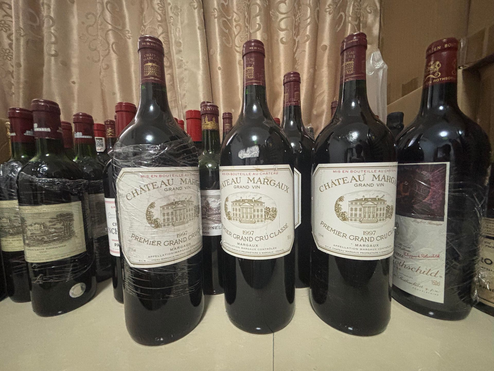 波爾多老年份紅酒酒齡與水位判斷矩陣
