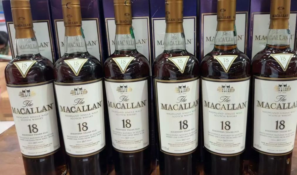 Macallan 18 早期蒸餾年份版與現代年度 Release 酒標時間線