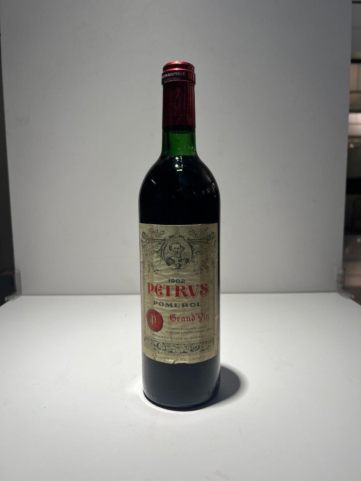 紅酒由酒莊保税倉專業酒窖到私人持有的來源追溯鏈