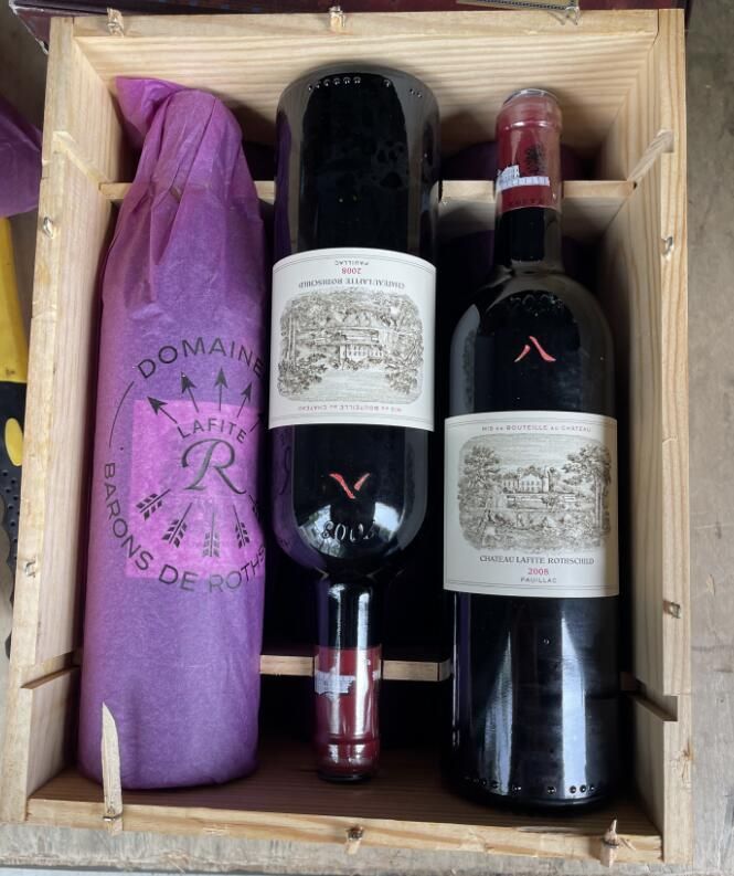 拉菲 Château Lafite Rothschild 原裝木箱、瓶身封套與防偽標籤核對示意