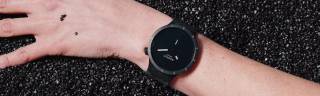 Swatch klockor i storlek mellan 45mm till 60mm