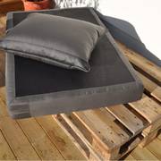 Sittdyna Palle water repellent till pallar/lastpallar, en produkt av hög kvalitet till bra pris från Ulfåsa möbler