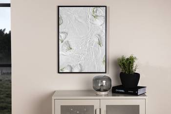 White Roses Poster, en produkt av hög kvalitet till bra pris från Ulfåsa möbler