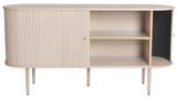 SLIDE Sideboard 150, vitpigmenterad ek, en produkt av hög kvalitet till bra pris från Ulfåsa möbler