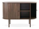 SLIDE Sideboard 110, brunlackad ek, en produkt av hög kvalitet till bra pris från Ulfåsa möbler