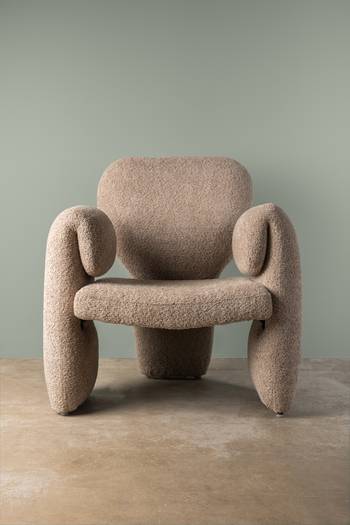 GENEVE Fåtölj i brun/beige tyg, en produkt av hög kvalitet till bra pris från Ulfåsa möbler