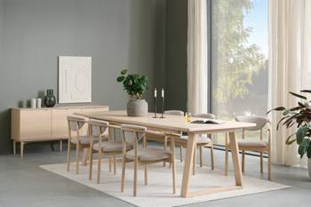 STORD Matbord 220 x100 vitpigmenterad ek, en produkt av hög kvalitet till bra pris från Ulfåsa möbler