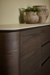 ULLERN Sideboard med keramisk topp, en produkt av hög kvalitet till bra pris från Ulfåsa möbler