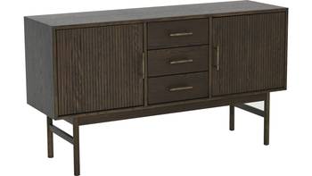 LYON Sideboard i brunlackad ekfaner, en produkt av hög kvalitet till bra pris från Ulfåsa möbler