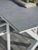 Hillmond HPL 238/297x100 vit/g, en produkt av hög kvalitet till bra pris från Ulfåsa möbler