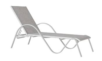 Kiwi Aluminium Sling solstol vit/vit, en produkt av hög kvalitet till bra pris från Ulfåsa möbler