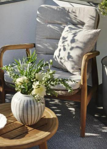 Lilja dyna Natur/beige, en produkt av hög kvalitet till bra pris från Ulfåsa möbler