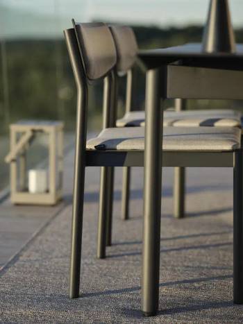 Briza matta Beige, en produkt av hög kvalitet till bra pris från Ulfåsa möbler