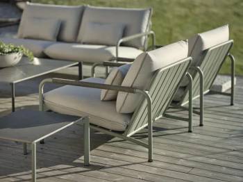Lerberget fåtölj Dusty Green/ash, en produkt av hög kvalitet till bra pris från Ulfåsa möbler