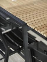 Naos matbord Svart/teak, en produkt av hög kvalitet till bra pris från Ulfåsa möbler