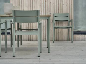 Nox matbord Dusty Green/teak, en produkt av hög kvalitet till bra pris från Ulfåsa möbler