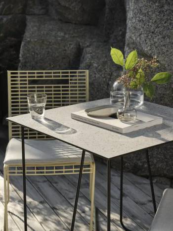 Laminat bordsskiva Beige/terrazzo, en produkt av hög kvalitet till bra pris från Ulfåsa möbler