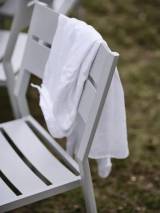 Bigby matbord Light Grey, en produkt av hög kvalitet till bra pris från Ulfåsa möbler