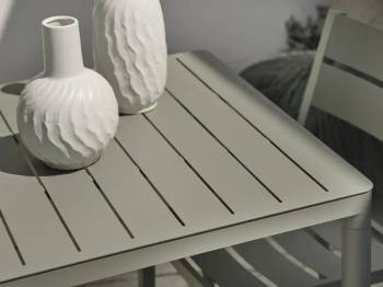 Bigby matbord Dusty Green, en produkt av hög kvalitet till bra pris från Ulfåsa möbler