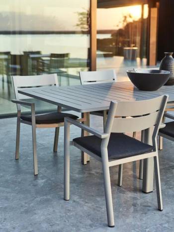 Frisk sittdyna Raven, en produkt av hög kvalitet till bra pris från Ulfåsa möbler