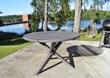 Runt bord Ø 112*73 cm, grå/vit, en produkt av hög kvalitet till bra pris från Ulfåsa möbler