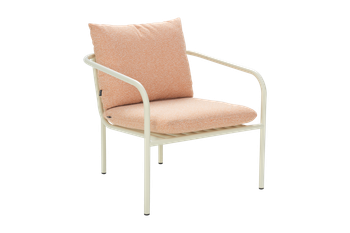 Bendt fåtölj Pearl White/Teddy Orange, en produkt av hög kvalitet till bra pris från Ulfåsa möbler