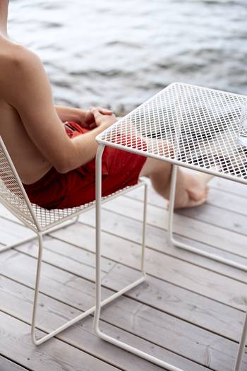 Haru matstol Pearl white, en produkt av hög kvalitet till bra pris från Ulfåsa möbler