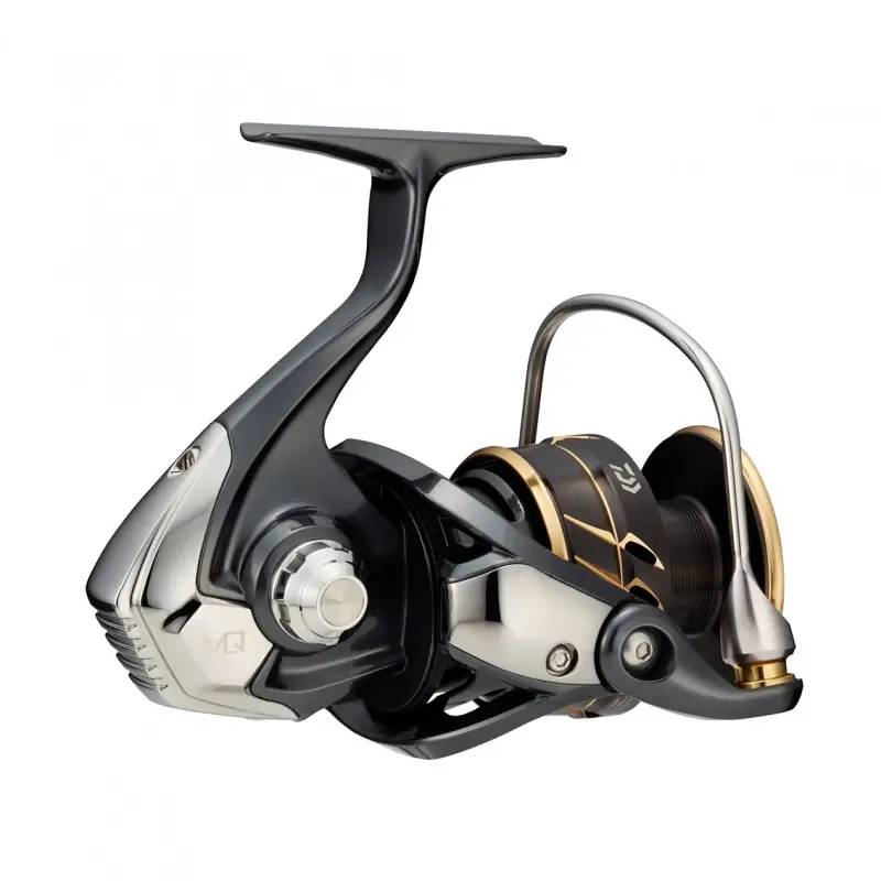 Daiwa 22 Caldia SW haspelrulle med slitstark konstruktion för saltvattensfiske och avancerat sportfiske.
