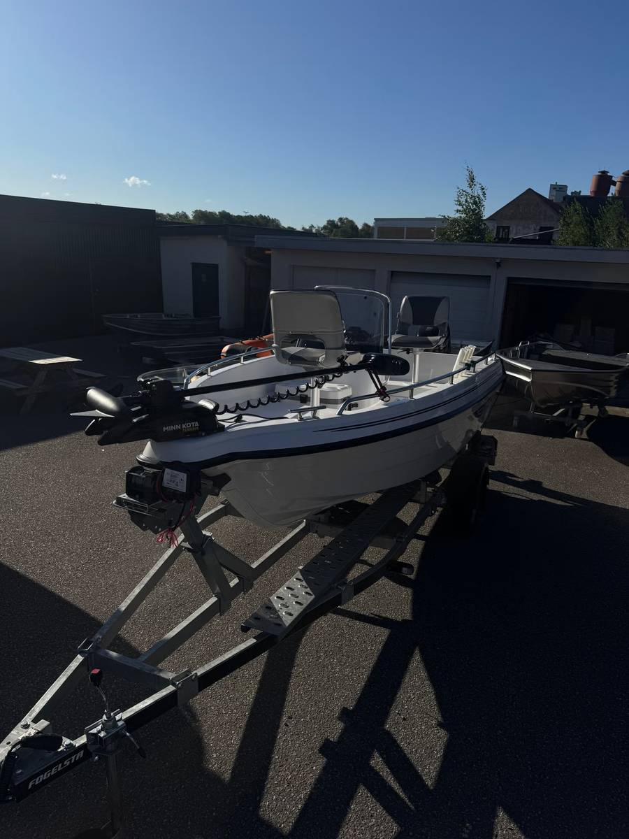 HR 460 Fishing, HR Boat, styrpulpetbåt, fiskebåt, trollingbåt, spinnfiske, vertikalfiske, båt 50 hk, sportfiskebåt