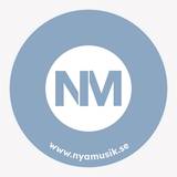 Svenska Folkbibeln 2015 - Mellanformat - Skinn - Svart, en produkt från Nya Musik som utvecklar och engagerar människor i alla åldrar.