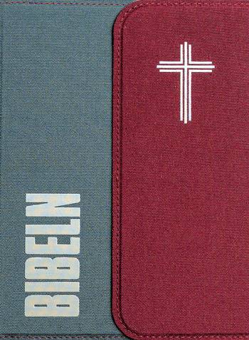 Bibel 2026 (grå/vinröd) med noter – magnetlås med noter och tumindex, en produkt från Nya Musik som utvecklar och engagerar människor i alla åldrar.