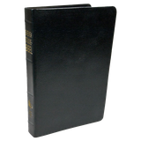 Svensk studiebibel : bibeltext: Svenska folkbibeln 2015, en produkt från Nya Musik som utvecklar och engagerar människor i alla åldrar.