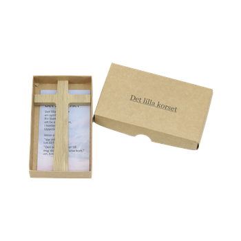 Kors - Det lilla korset - Ek - 125x70 mm, en produkt från Nya Musik som utvecklar och engagerar människor i alla åldrar.