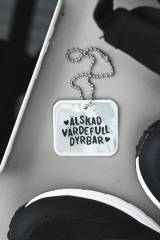 Mjuk reflex: Älskad, värdefull, dyrbar, en produkt från Nya Musik som utvecklar och engagerar människor i alla åldrar.