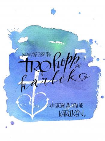 Poster - Nu består dessa tre - 30x40 cm - Folkelind, en produkt från Nya Musik som utvecklar och engagerar människor i alla åldrar.