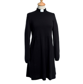 Prästklänning - Dam, svart, en produkt från Nya Musik som utvecklar och engagerar människor i alla åldrar.