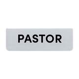 Namnskylt - Pastor, en produkt från Nya Musik som utvecklar och engagerar människor i alla åldrar.
